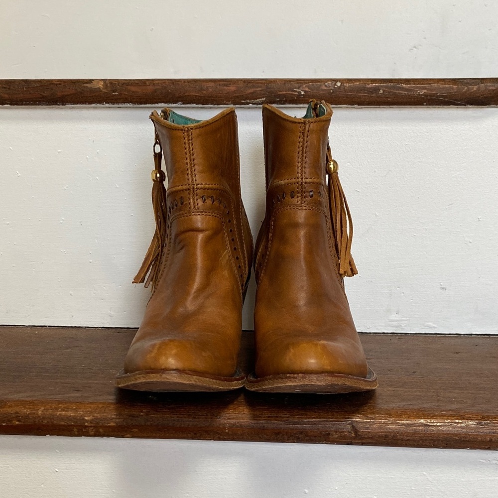 Corral Western Brown Leather Ankle Boots with Tassel Detail, Size 9 M - Picture 3 of 12